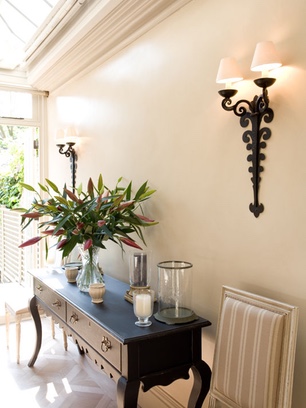 joinery console table