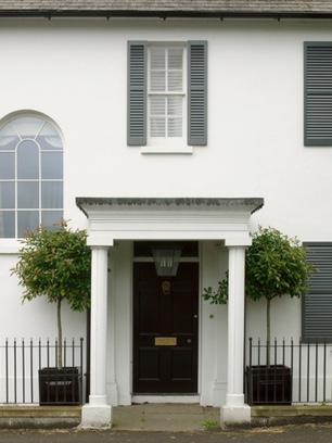 Fitted joinery front door 2