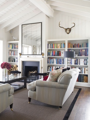 Fitted joinery bookcases
